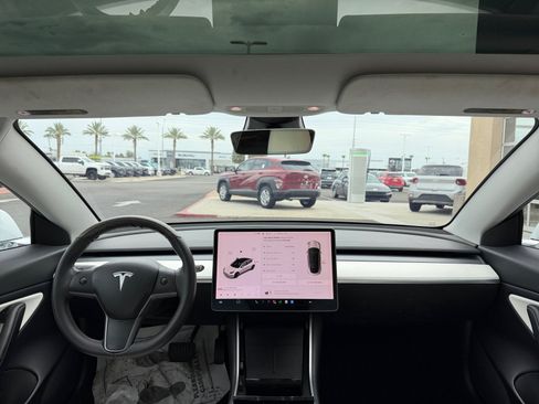 Used 2020 Tesla Model 3 Standard Range Plus RWD image 20