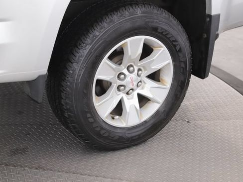 Used 2016 GMC Canyon SLE w/ SLE Convenience Package AWD/4WD image 14