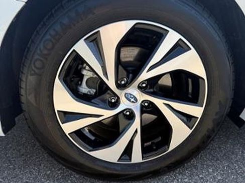 Certified 2025 Subaru Legacy Premium AWD/4WD image 19