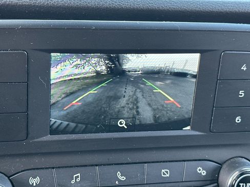 Used 2025 Ford Transit 250 Low Roof w/ Exterior Upgrade Package RWD image 17