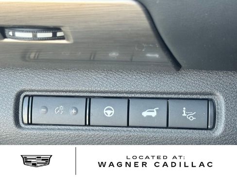 Used 2024 Nissan Pathfinder Platinum AWD/4WD image 26