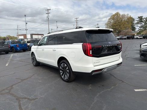 New 2025 Ford Expedition Max Platinum w/ Platinum Ultimate Package AWD/4WD image 5