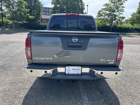 Used 2019 Nissan Frontier SV w/ Value Truck Package AWD/4WD image 6