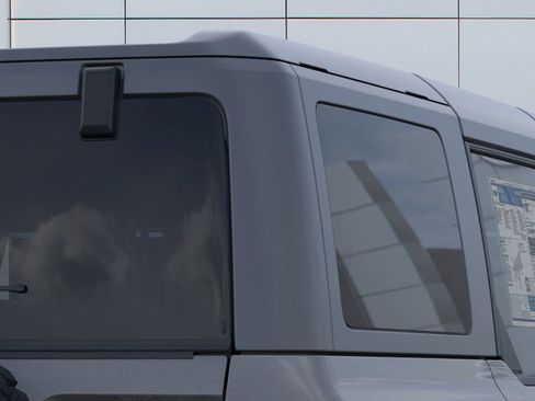 New 2025 Ford Bronco Badlands image 25
