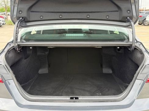 Used 2025 Toyota Camry LE image 29