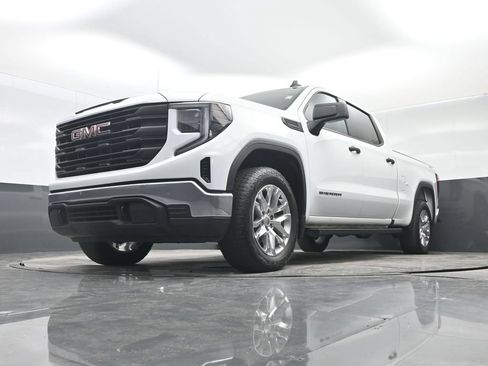 Used 2024 GMC Sierra 1500 Pro w/ Pro Value Package AWD/4WD image 25