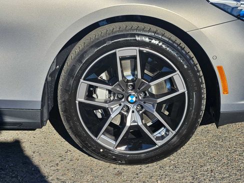 New 2026 BMW 530i xDrive 530i xDrive w/ Premium Package image 9