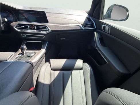 Used 2022 BMW X5 sDrive40i w/ Parking Assistance Package RWD image 43