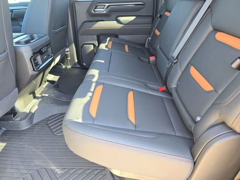 New 2026 GMC Sierra 2500 AT4 w/ AT4 Premium Plus Package image 15