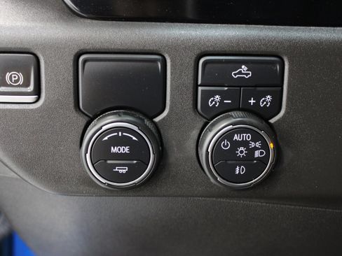 Used 2022 Chevrolet Silverado 1500 RST RWD image 26