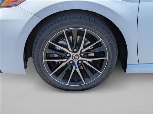 Used 2023 Toyota Camry SE FWD image 22