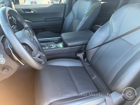 Used 2025 Lexus GX 550 AWD/4WD image 15