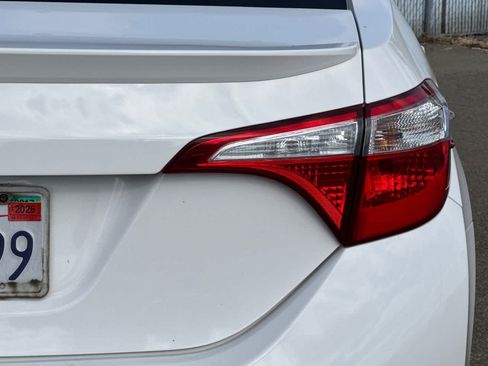 Certified 2016 Toyota Corolla S FWD image 21