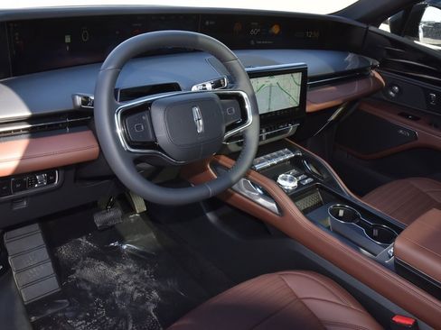 New 2026 Lincoln Nautilus Reserve w/ Jet Appearance Package image 35