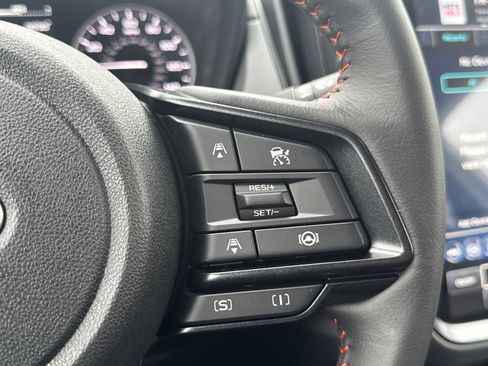 New 2025 Subaru Crosstrek 2.5i Limited w/ Popular Package #3A image 16