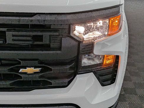 Used 2025 Chevrolet Silverado 1500 W/T w/ WT Value Package image 10