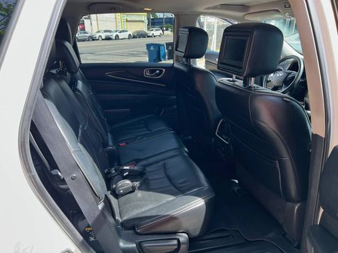 Used 2015 INFINITI QX60 FWD w/ Deluxe Touring Package image 15