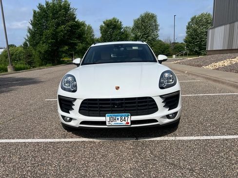 Used 2018 Porsche Macan S AWD/4WD image 2