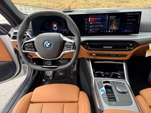 New 2026 BMW i4 xDrive40i w/ Premium Package AWD/4WD image 20