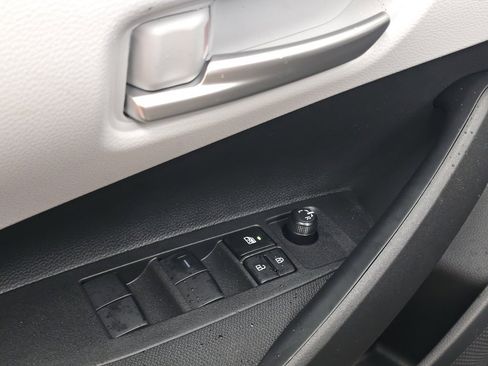 New 2026 Toyota Corolla SE image 31