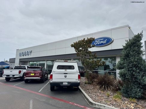 Used 2022 Chevrolet Silverado 1500 Custom w/ Rally Edition AWD/4WD image 37