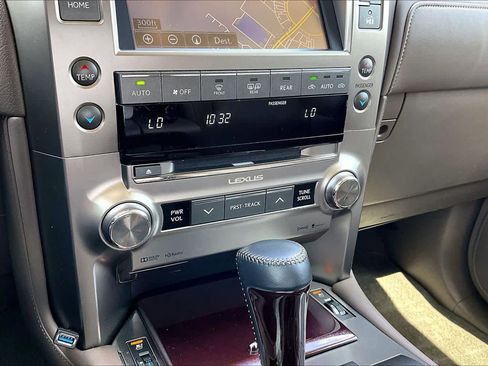 Used 2019 Lexus GX 460 Premium image 34