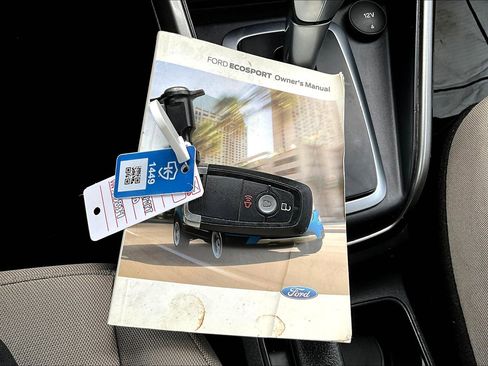 Used 2020 Ford EcoSport SE image 12