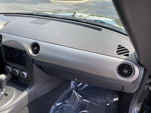 Used 2012 MAZDA MX-5 Miata Grand Touring w/ Premium Pkg RWD image 40