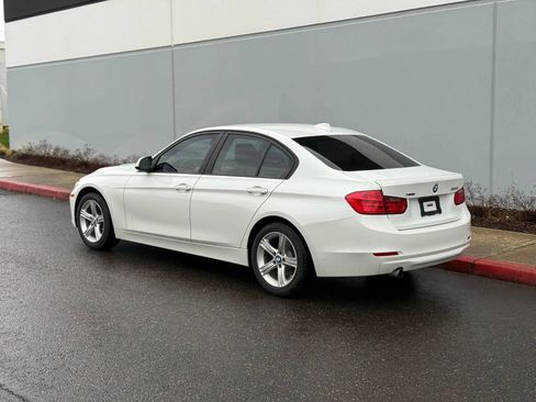 Used 2015 BMW 320i xDrive Sedan image 3