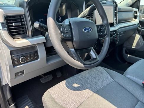 New 2026 Ford F350 XLT w/ XLT Premium Package AWD/4WD image 12