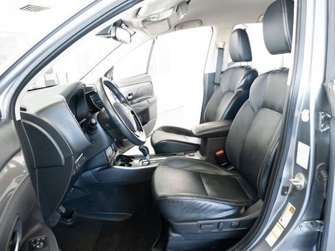 Used 2020 Mitsubishi Outlander SEL AWD/4WD image 15