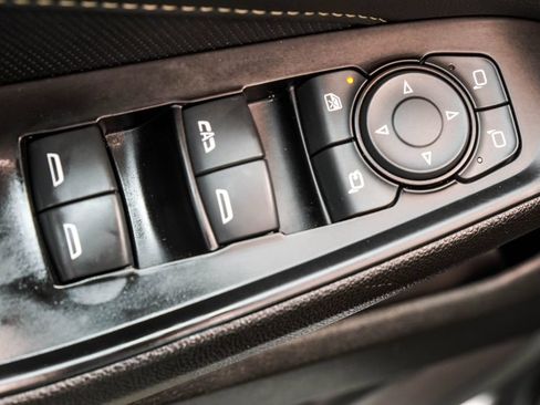 Used 2023 Chevrolet Traverse Premier w/ Redline Edition FWD image 46