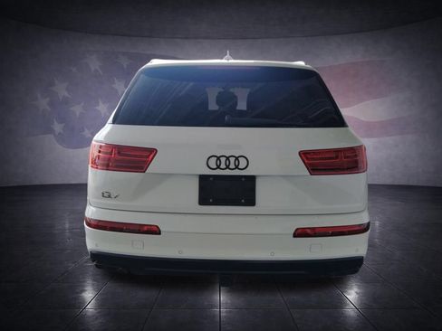 Used 2019 Audi Q7 2.0T Premium w/ Convenience Package AWD/4WD image 4