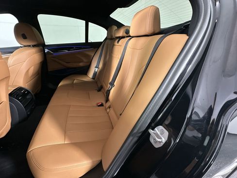 Used 2023 BMW 530i xDrive 530i xDrive w/ Convenience Package image 27