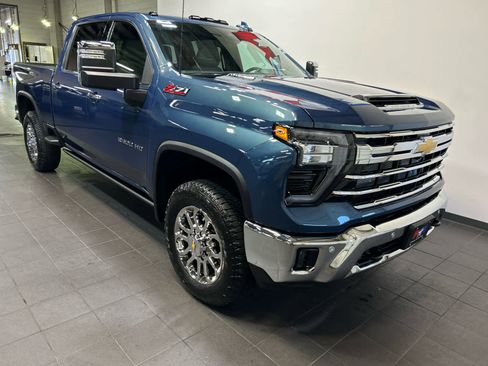 New 2026 Chevrolet Silverado 2500 LTZ w/ LTZ Plus Package AWD/4WD image 2