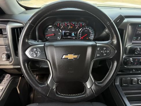Used 2018 Chevrolet Silverado 1500 LT w/ All Star Edition RWD image 13