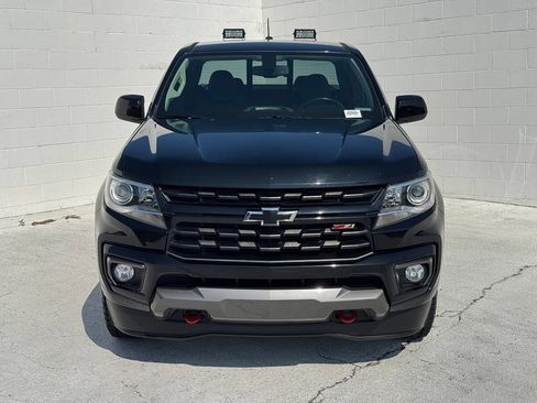 Used 2021 Chevrolet Colorado Z71 w/ Z71 Midnight Edition AWD/4WD image 8