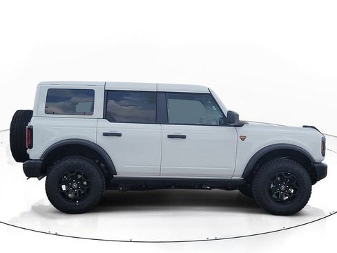 New 2026 Ford Bronco Badlands AWD/4WD image 4