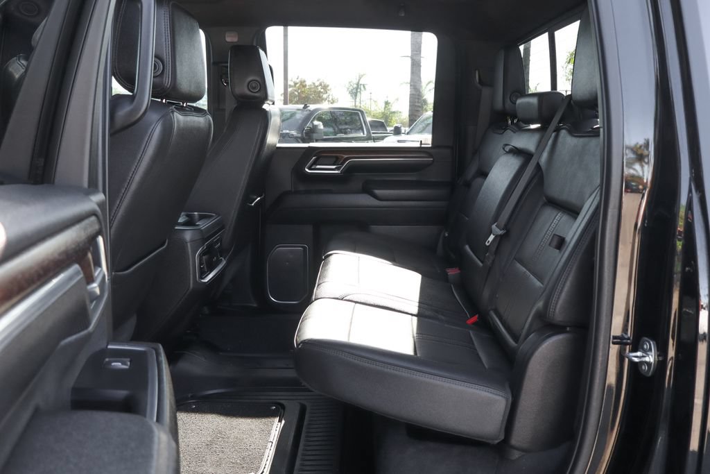 Used 2024 Chevrolet Silverado 3500 High Country w/ High Country Premium Package AWD/4WD image 51