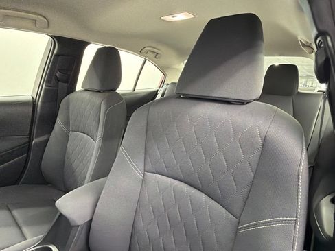 Used 2026 Toyota Corolla LE w/ LE Premium Package FWD image 21