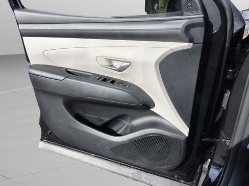 Certified 2025 Hyundai Tucson SEL AWD/4WD image 22