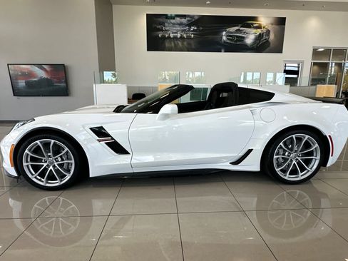 Used 2018 Chevrolet Corvette Grand Sport RWD image 6