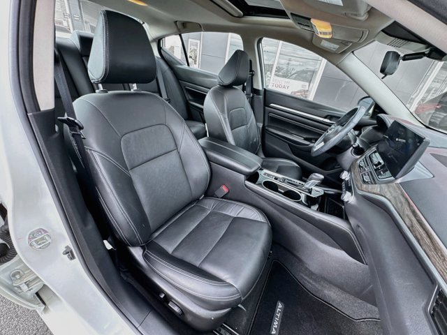 Used 2023 Nissan Altima 2.5 SL AWD/4WD image 25