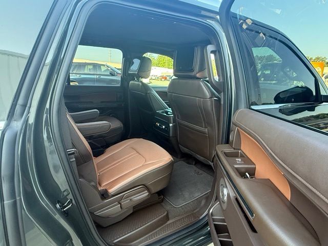 Used 2023 Ford Expedition Max King Ranch RWD image 19