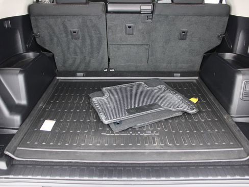 Used 2019 Toyota 4Runner TRD Off-Road image 23