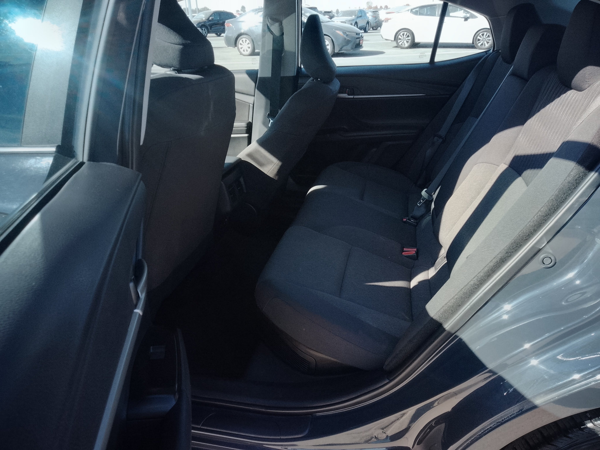 Used 2025 Toyota Camry LE FWD image 10