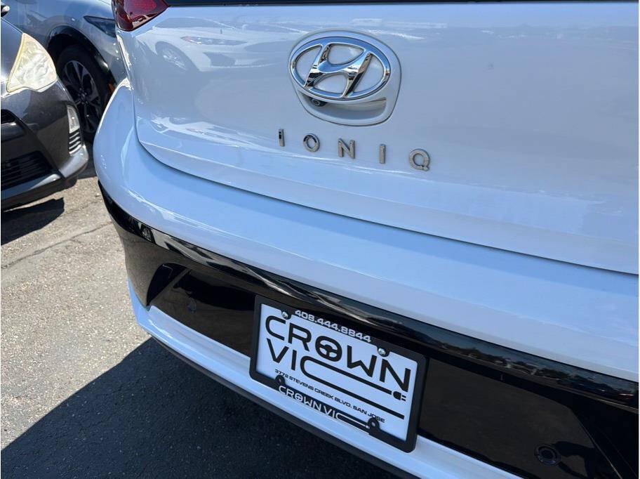 Used 2019 Hyundai Ioniq Limited w/ Ultimate Package 02 FWD image 25