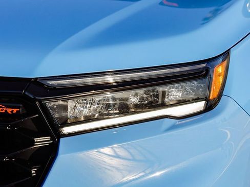 Used 2024 Honda Pilot TrailSport image 5