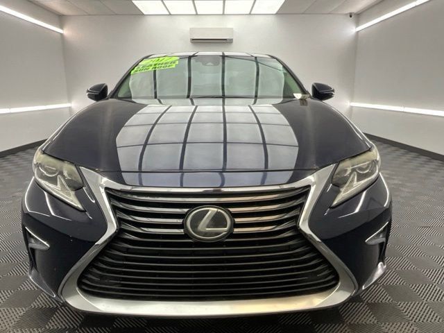 Used 2017 Lexus ES 350 FWD image 2