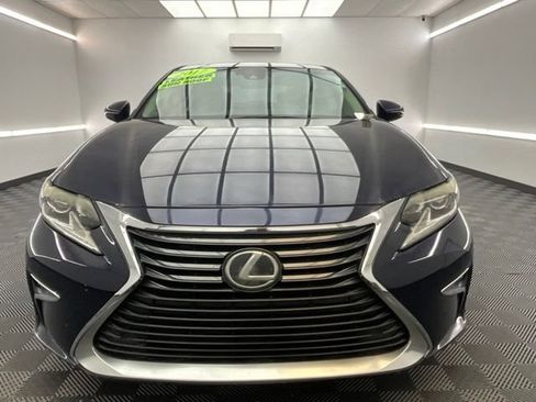 Used 2017 Lexus ES 350 FWD image 2